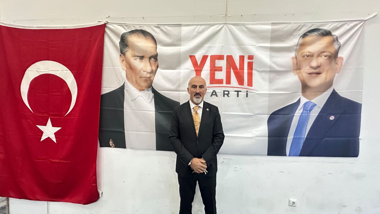 Yeni Parti Şavşat’ta İlk Kongresini Yaptı: Başkan Yaşar Gülel Oldu