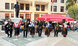 Şavşat’ta Üç Gün Boyunca Sadece Türküler Değil, Memleketin Geleceği De Konuşuldu