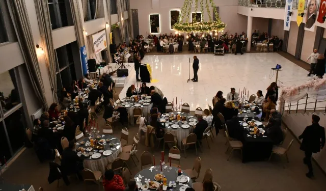 Eğitim-Sen Dayanışma Yemeğinde Bir Araya Geldi