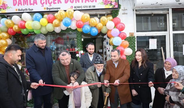 Şavşat’ta “Damla Çiçekçilik” Hizmete Açıldı