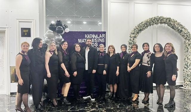 Bursa Şavşatlılar Derneği’nden Kadınlara Özel Matine