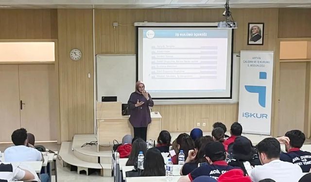 Üniversite Öğrencilerine İşkur’dan Kariyer Desteği