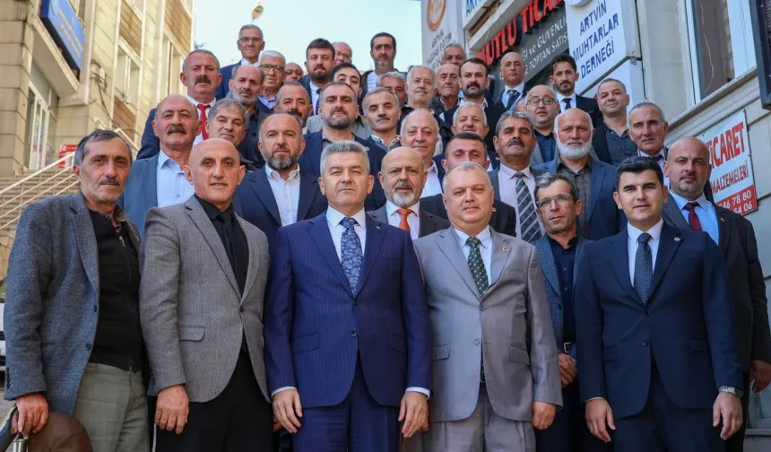 Vali Ergün, Artvin Muhtarlar Derneği'ni Ziyaret Etti