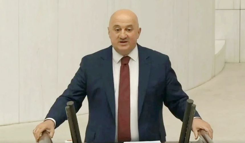 Artvin’de Kapanan Köy Yolları İçin Soru Önergesi